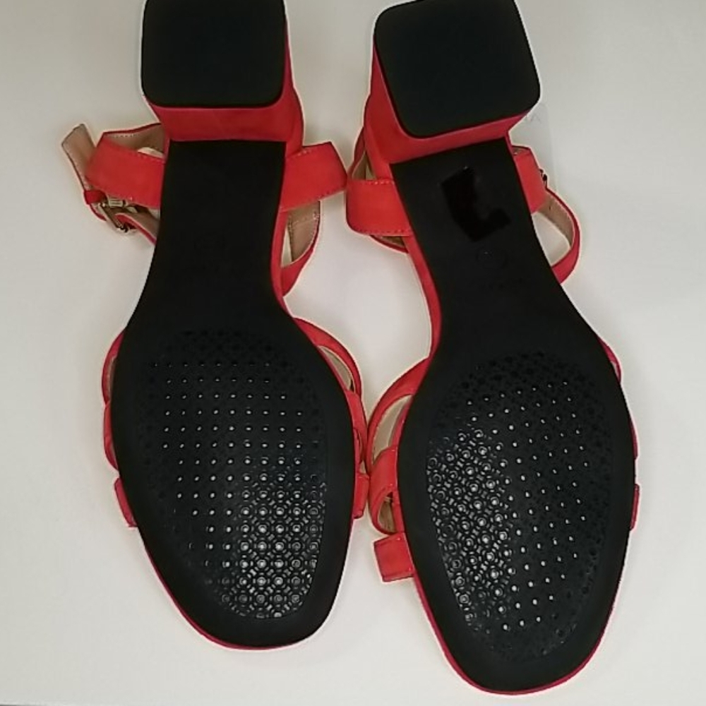 New Scarlet RED GEOX Suede Mid Heel Sandal - Picture 9 of 13